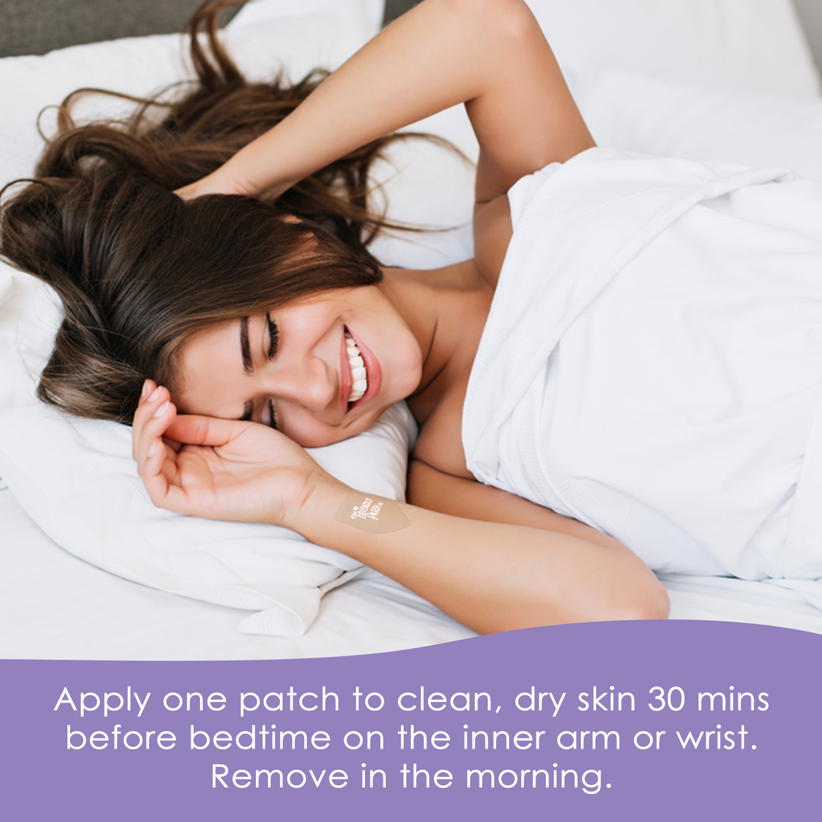 Snooze sleep patch ingredient graphic - a blend of melatonin, valerian root, magnesium BHB, L-tryptophan and lavender oil to promote better sleep.